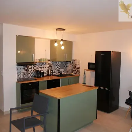 Appartement Les Lecques شقة *